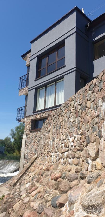 Hotel Viesbutis Banga Tauragė Exterior foto