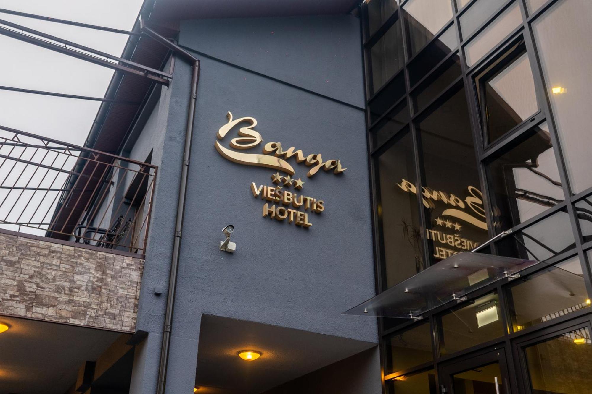 Hotel Viesbutis Banga Tauragė Exterior foto